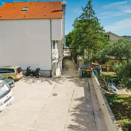 Sun & Sea Apartment Vodice