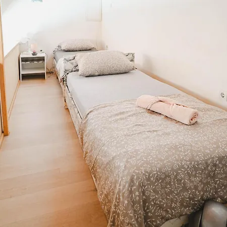Sun & Sea Apartment *